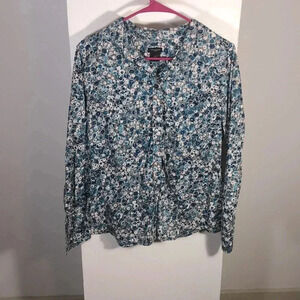 Ann Taylor Button Down Shirt